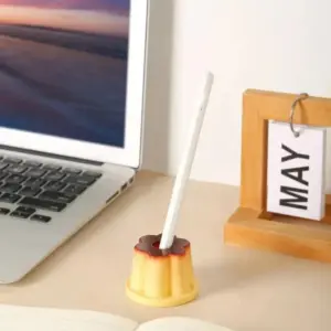 Cartoon Pudding Shape Pen Holder