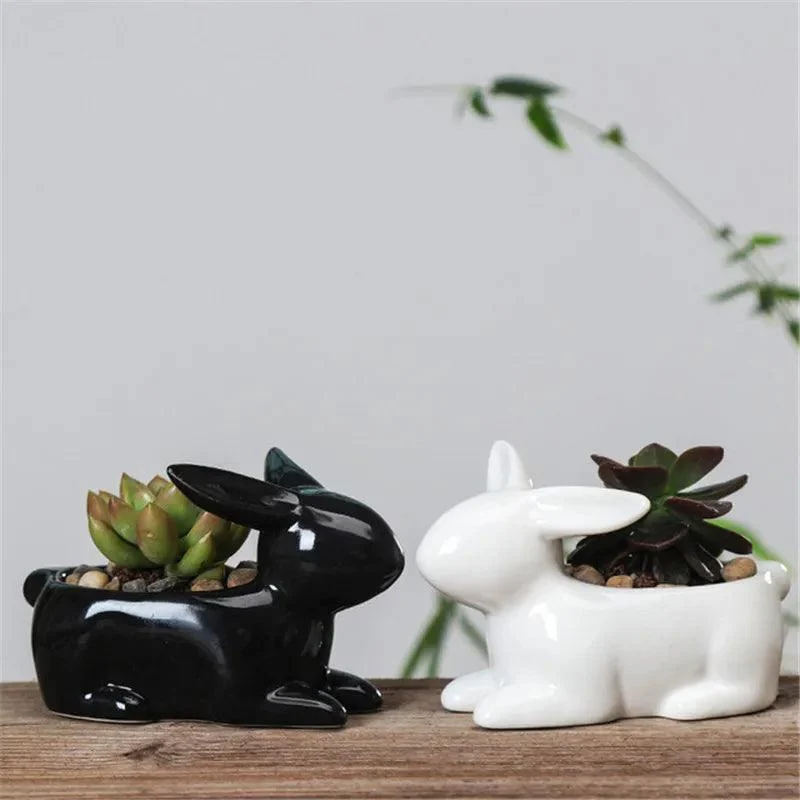 Cartoon Rabbits Flowerpot: Charming Ceramic Planters for Home Décor -