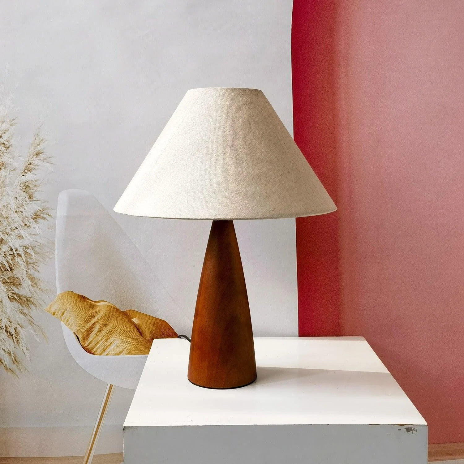 CenturyWood™ – Solid Wood Table Lamp in Century Style -  - #tag1#