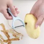 Ceramic Blade Peeler Versatile Kitchen Utensil Essential
