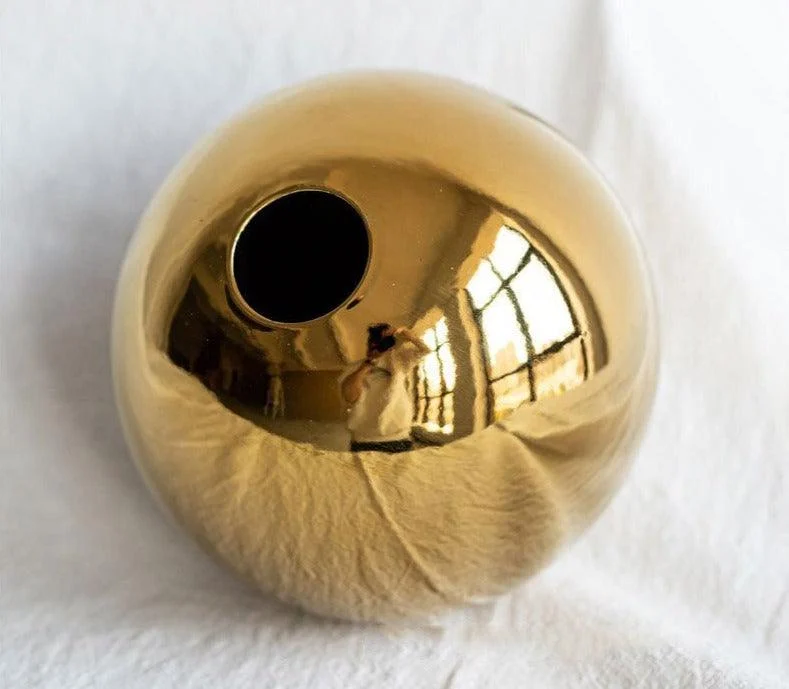 Ceramic Golden Mirror Ball Vase For Flower Arrangement -