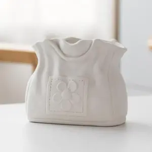 Ceramic Stylish Bag Vase