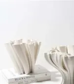 Ceramic_Table_Top_Vase_Twist_Centrepiece_Ceramic_-_-_tag1_-4169682 Ceramic Table Top Vase Twist Centrepiece Ceramic tag1
