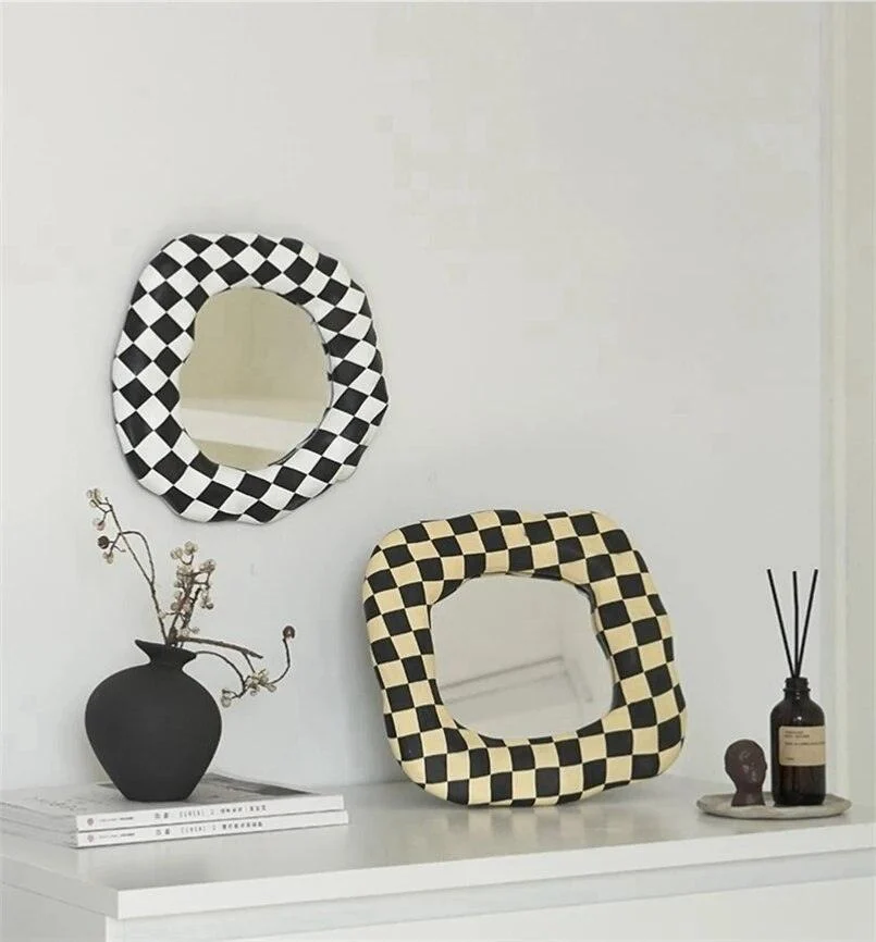 Checkmate Abstraction Mirror Special-Shaped -