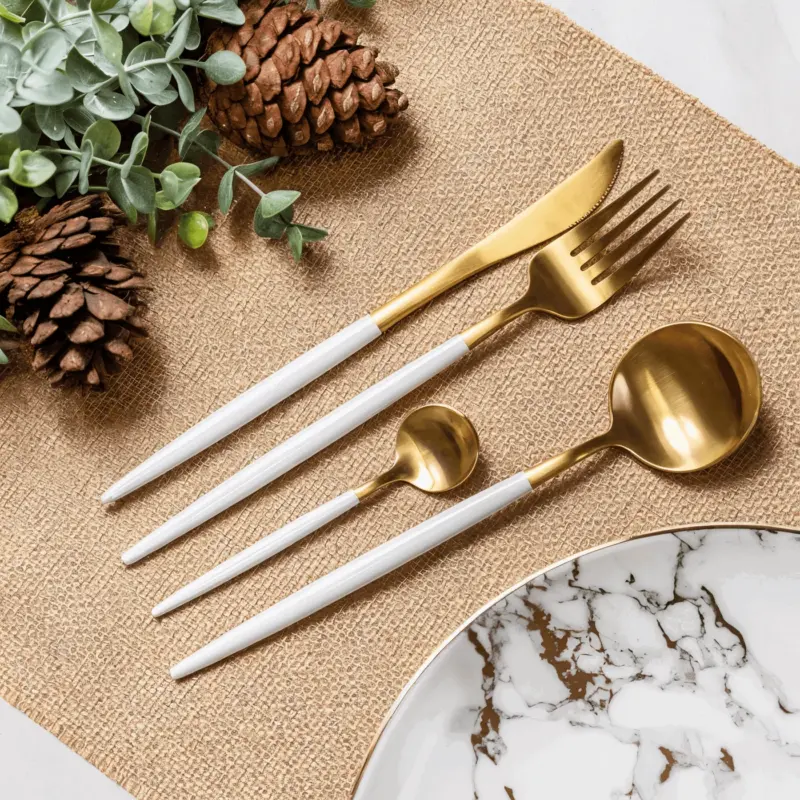 ChicMatte_Cutlery_Set_-_4-piece_Multicolored_made_of_stainless_steel_-_-_tag1_-4174118 ChicMatte Cutlery Set 4 piece Multicolored made of stainless steel tag1