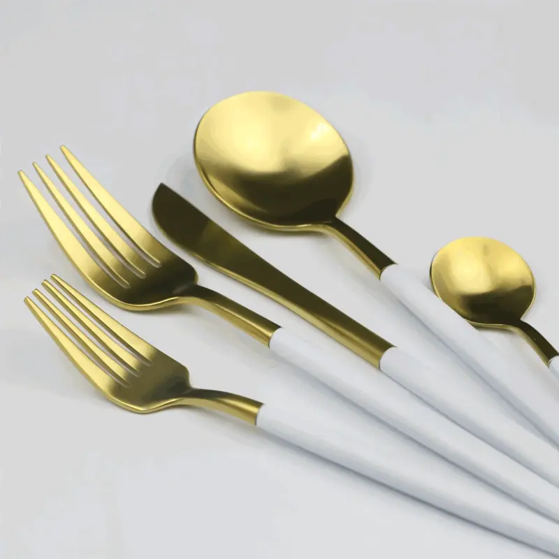 ChicMatte Cutlery Set 4 piece Multicolored made of stainless steel tag1