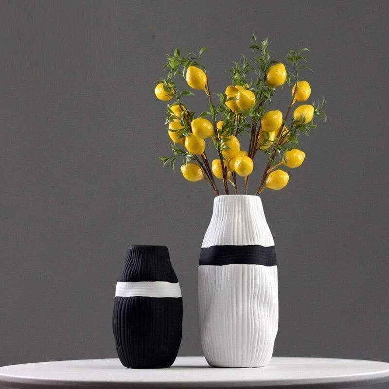 Chiha Vase -