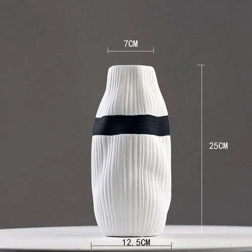 Chiha Vase -