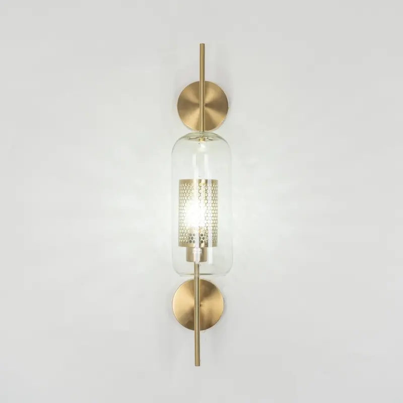 Chiswick Glass Wall Lamp 19 516d136b 27c9 435f 9cb5 9216a7bf750f