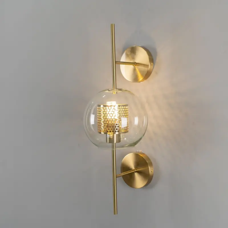 Chiswick Glass Wall Lamp 35 323ce306 da59 48be a37e c1f0eecd26c6
