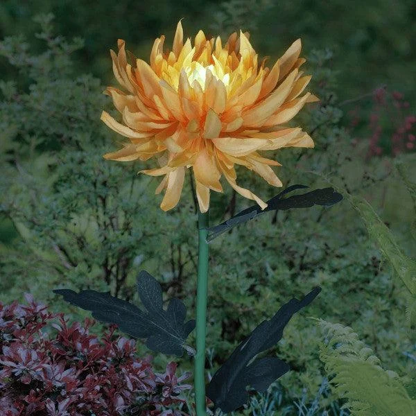 Chrysanthemum garden pole LED lighting on solar energy -  - #tag1#