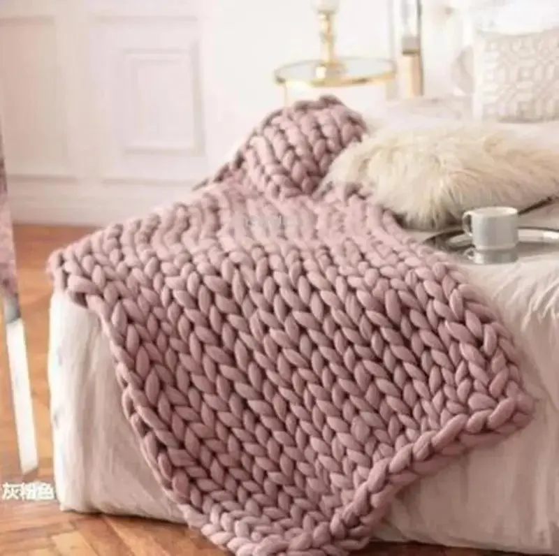 Chunky Wool Blanket tag1