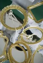 Classic Mirror tag1