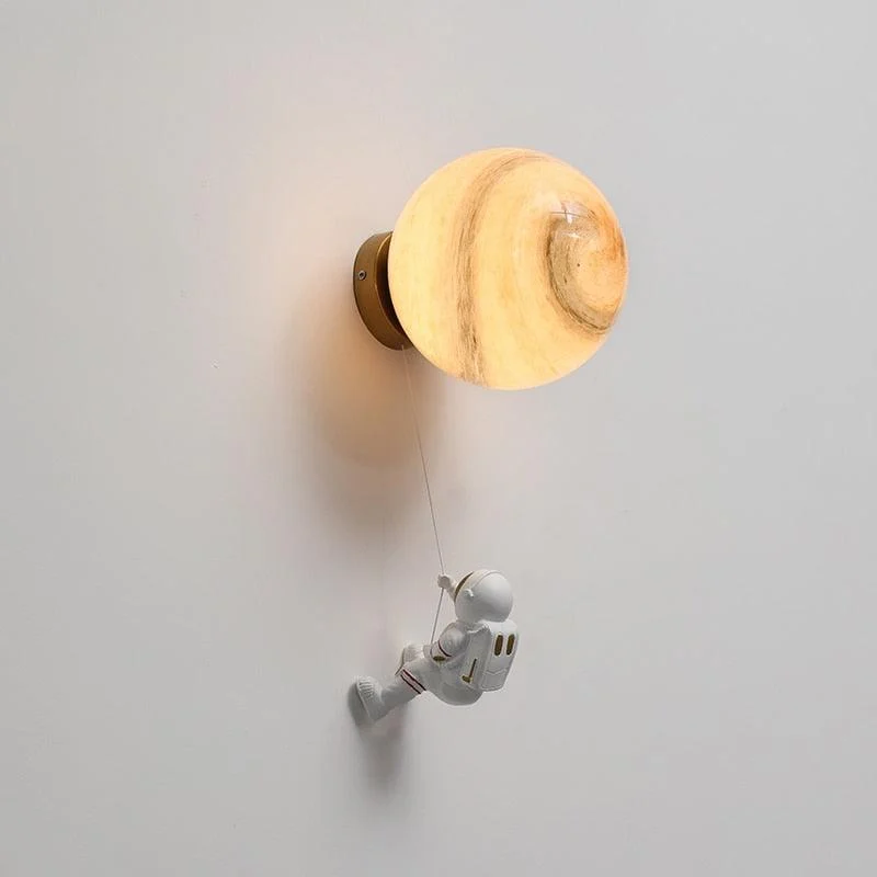 Climbing Wall Astronaut Moon Lamp -