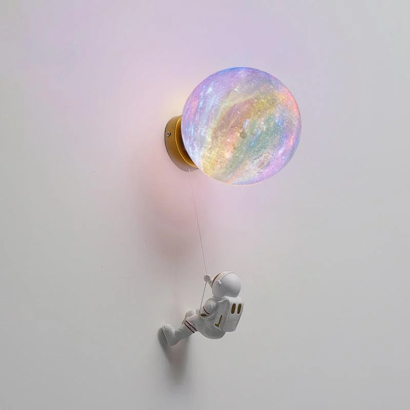 Climbing Wall Astronaut Moon Lamp -