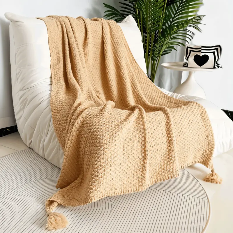 CoarseKnit Plaid Stylish Knit Blanket Fleece Blanket for Year Round Comfort tag1