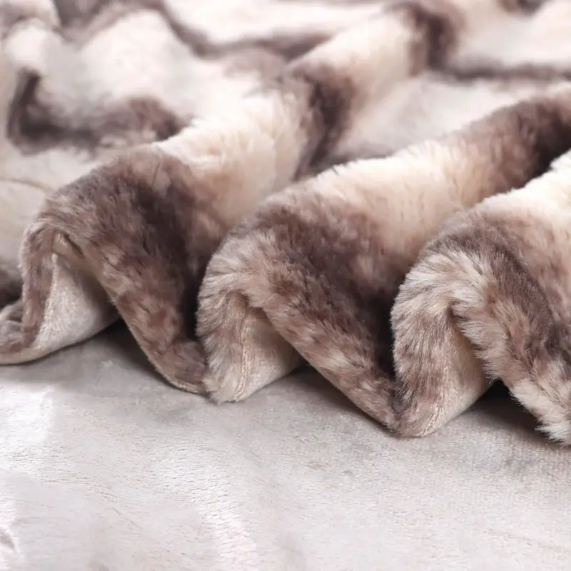 CocoaLux Brown Faux Fur Blanket tag1