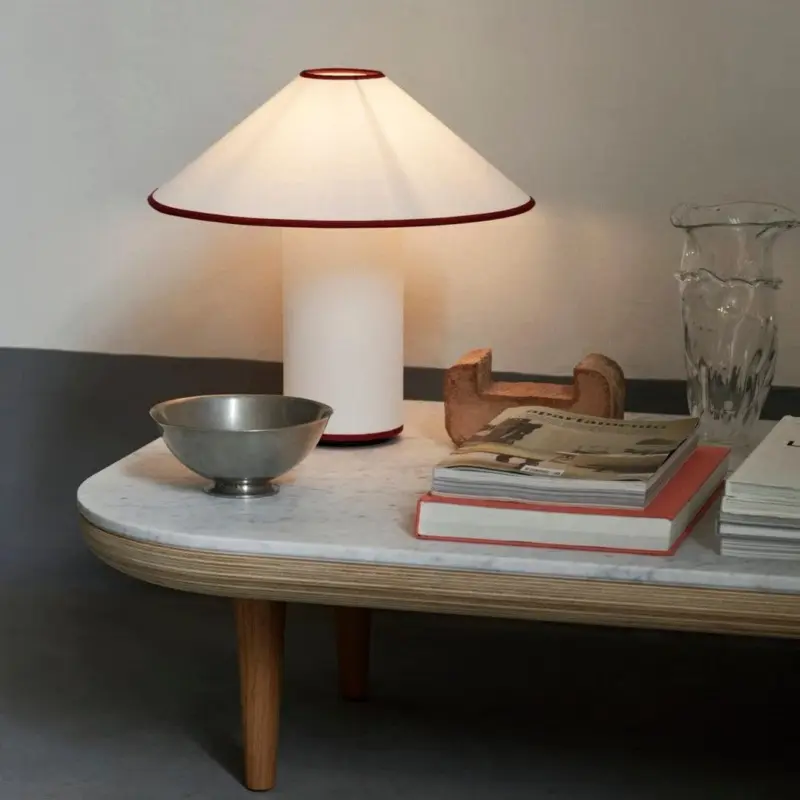 ColletteLuxe Elegant Table Lamp with Timeless Design tag1
