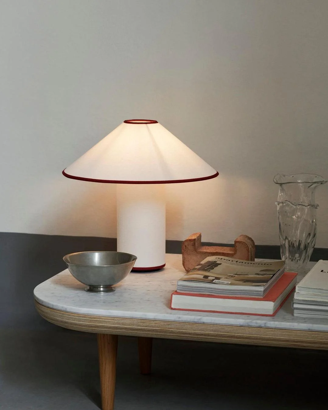 ColletteLuxe™ – Elegant Table Lamp with Timeless Design -  - #tag1#