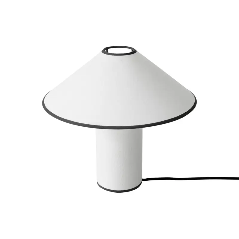 ColletteLuxe Elegant Table Lamp with Timeless Design tag1