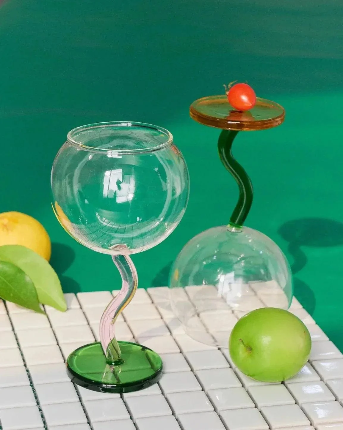 Colored Bubble Borosilicate Glass Twisted Wine Glass -