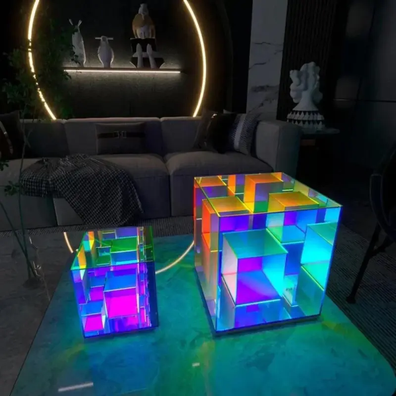 Concentric Cube Table Lamp tag1