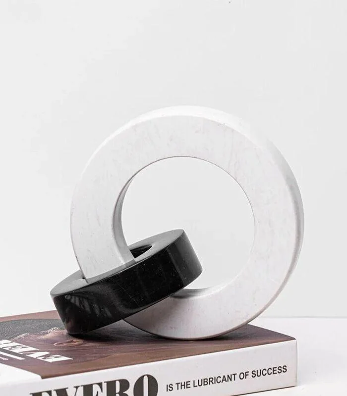 Connection Marble Circle Sculpture Black & White -  - #tag1#