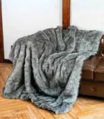 Copy of Faux Fur Throw Blanket Soft Thick Grey tag1