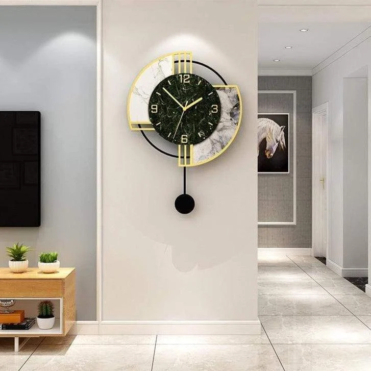 Coralie Clock -