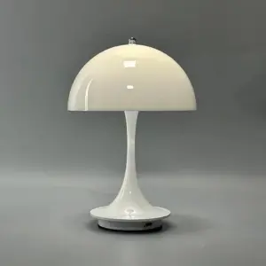 CordFreeShine - Cordless Table Lamp