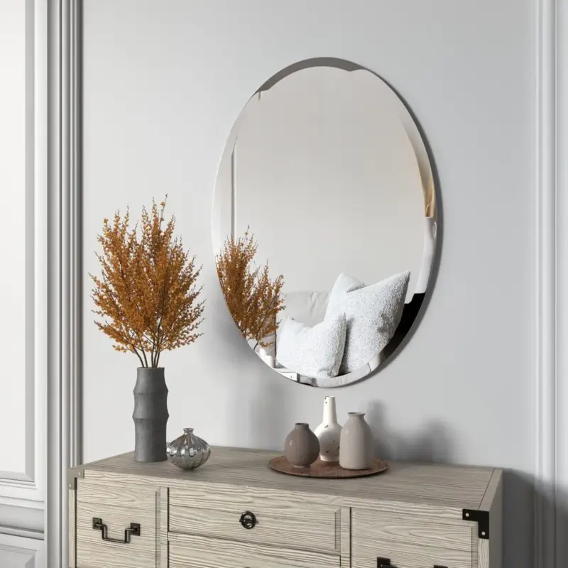 Coronete Mirror