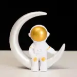 Cosmic_Crew_Astronaut_Sculptures_for_Inspired_Desktop_Adventures_-_-4165357 Cosmic Crew Astronaut Sculptures for Inspired Desktop Adventures