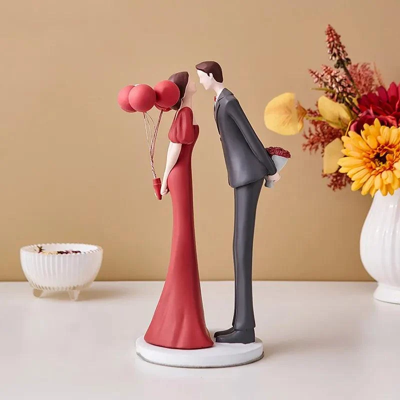 Couple Sculpture Home Decoration -