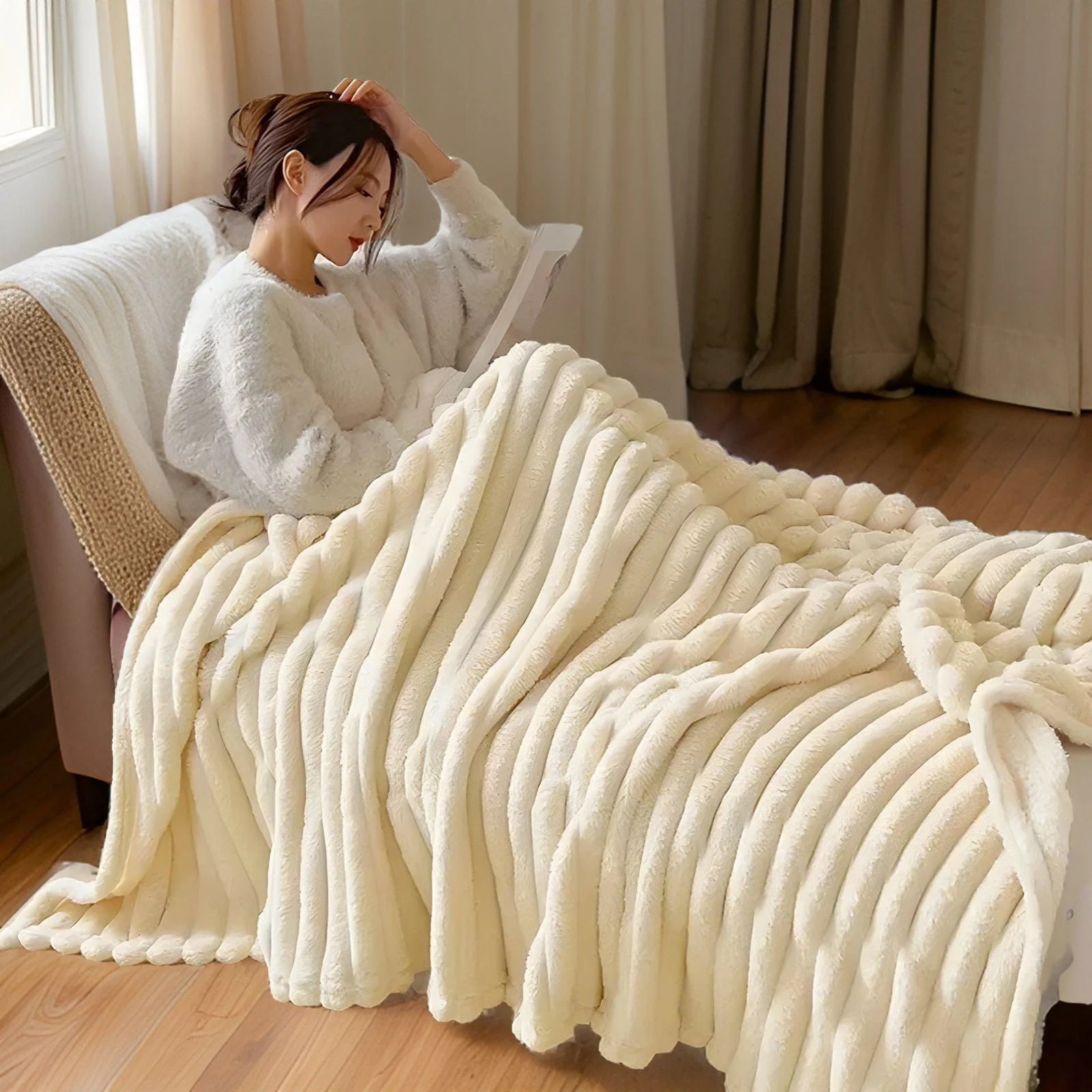 CozyBlanket - Luxurious Plush Fleece Blanket for the Sofa - soft, warm, and cozy blanket for sofa and living room -  - #tag1#