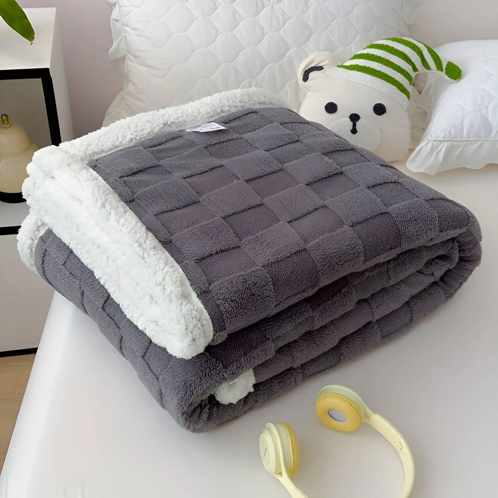 CozyCheck Plaid - Reversible, Thick Insulated Fleece Blanket for Winter -  - #tag1#