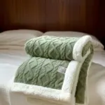 Cozy Cuddle Double Sided Cozy Cashmere Fleece Blanket for Nighttime Warmth with Style tag1