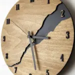 Crack_Wooden_Wall_Clock_-_-4167338 Crack Wooden Wall Clock