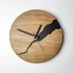 Crack_Wooden_Wall_Clock_-_-4167353 Crack Wooden Wall Clock