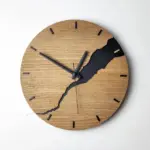 Crack_Wooden_Wall_Clock_-_-4167359 Crack Wooden Wall Clock