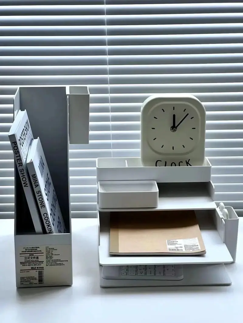 Cream White Minimalistic Clock