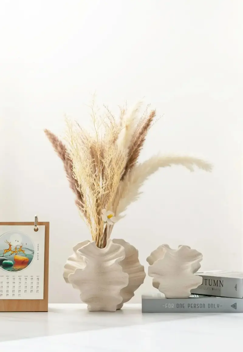 CreaseCraft Ceramic vase with folds