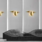 Creative iron wall lamp in the shape of a bird tag1