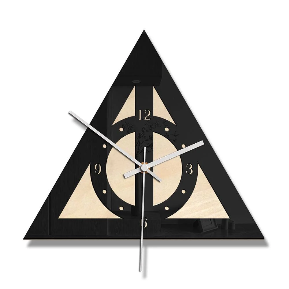 Creative Analogue Wall Décor Clock for Home -
