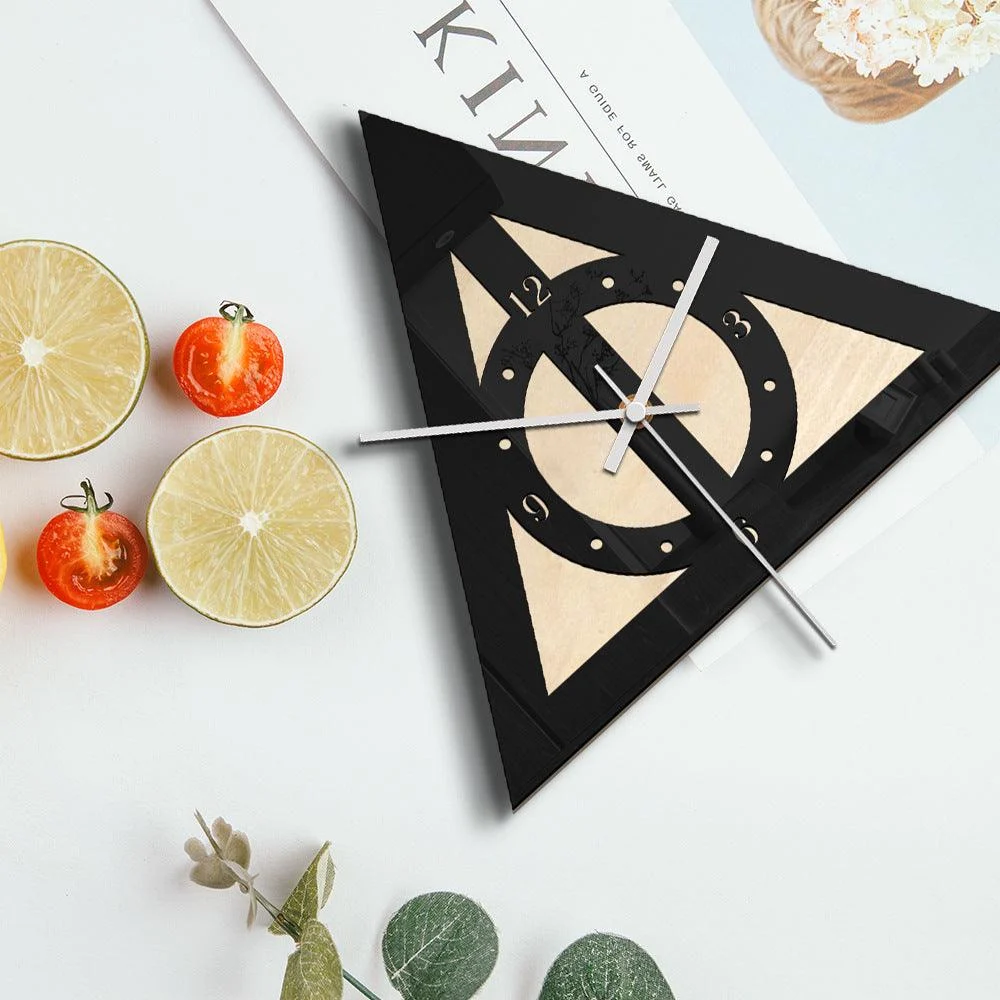 Creative Analogue Wall Décor Clock for Home -