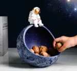 Creative Astronaut Resin Porch Key Storage Organizer