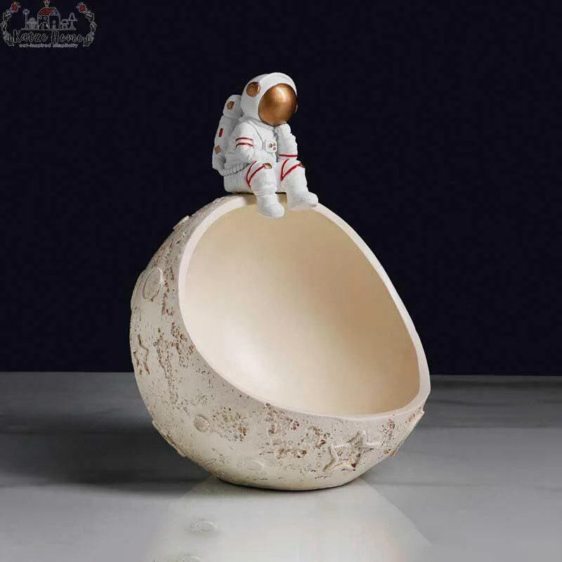 Creative Astronaut Resin Porch Key Storage Organizer -