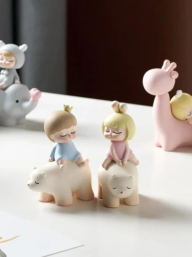 Creative Cartoon Resin Doll Ornaments -