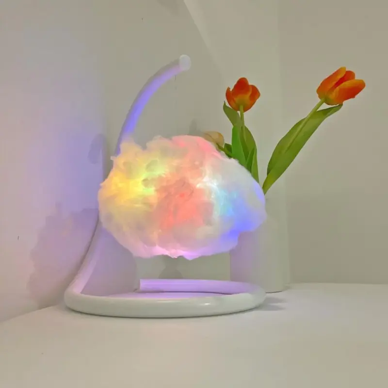 Creative Cloud Table Lamp