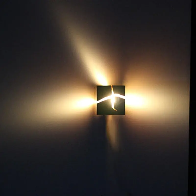 Creative Cracked Hallway Wall Lamp tag1