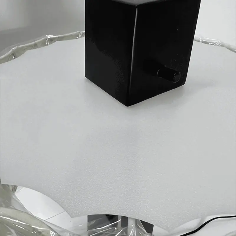 Creative Design Black and White Decorative Table Lamp tag1